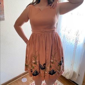 Lindy Bop-dusty pink with swans with pockets